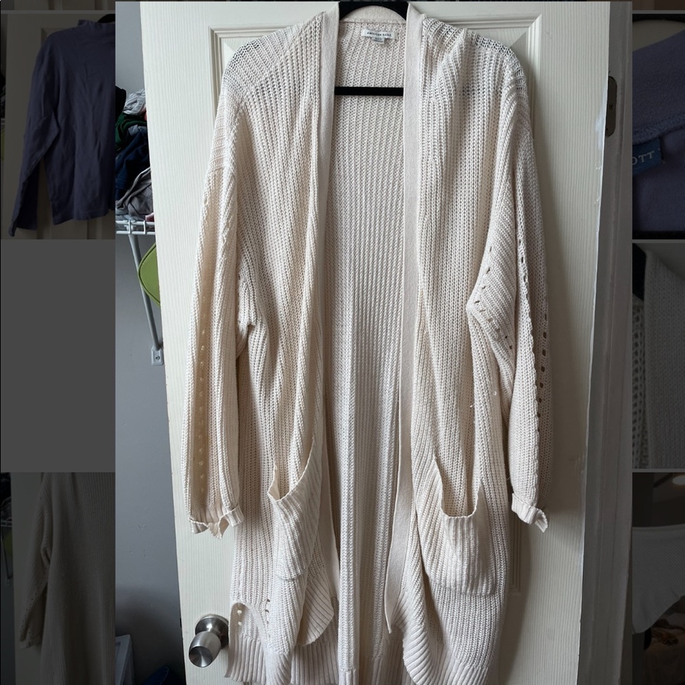 American Eagle cardigan size M